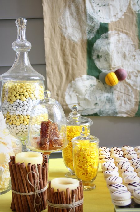 שולחן חגיגי לראש השנה