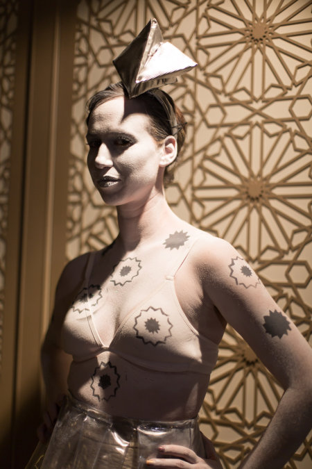 בניית אוירה בארוע דלתות רשפים